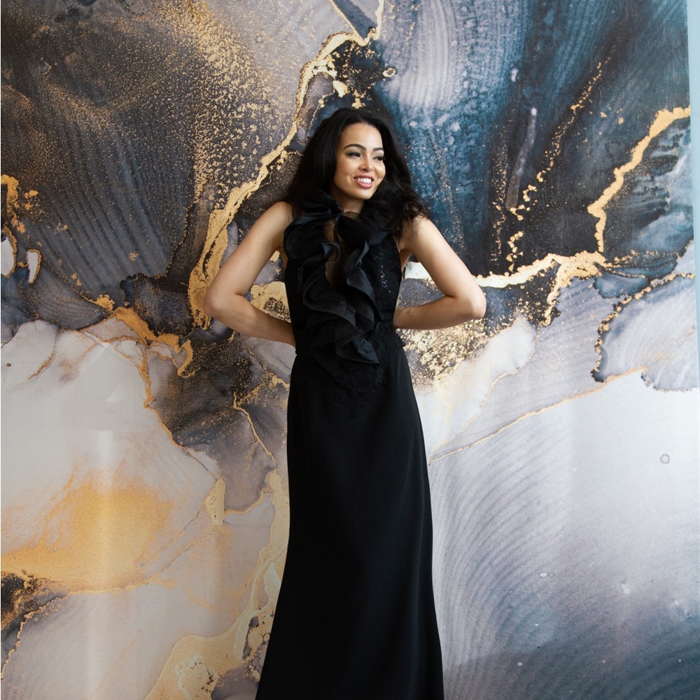 Juan Carlos Pinera evening gown